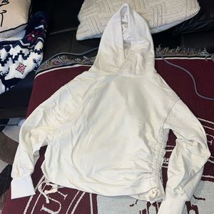 Cream aerie sweatshirt